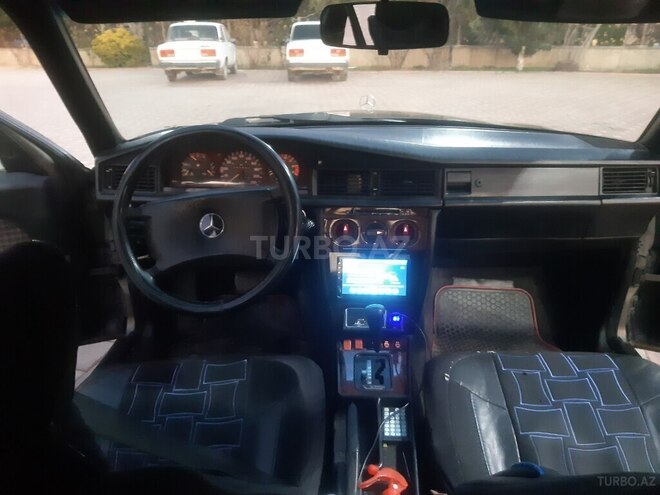 Mercedes 190 1991, 299,969 km - 1.8 l - Şirvan