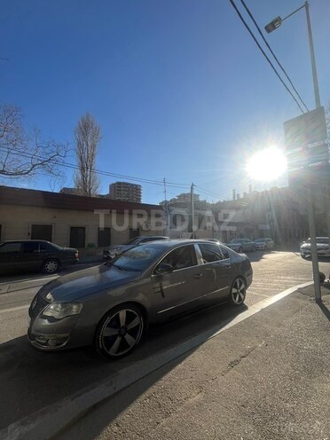 Volkswagen Passat 2007, 290,000 km - 2.0 l - Bakı