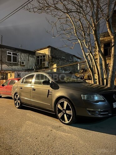 Volkswagen Passat 2007, 290,000 km - 2.0 l - Bakı