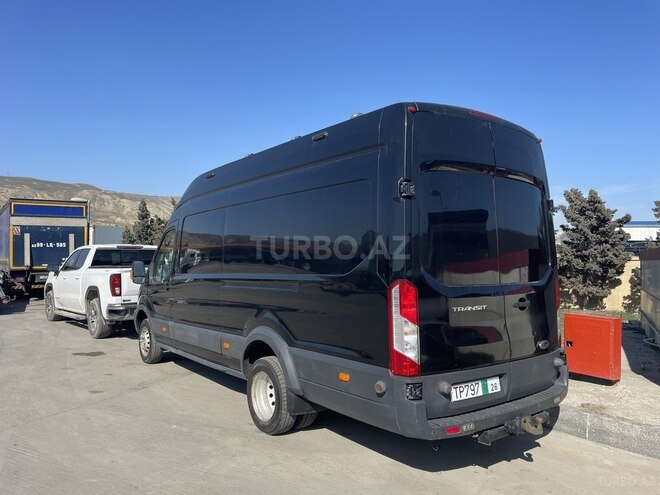 Ford Transit-2