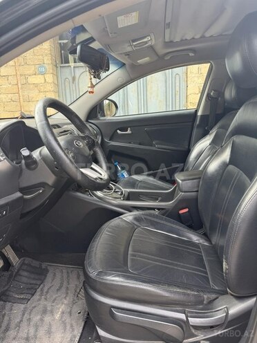 Kia Sportage-13