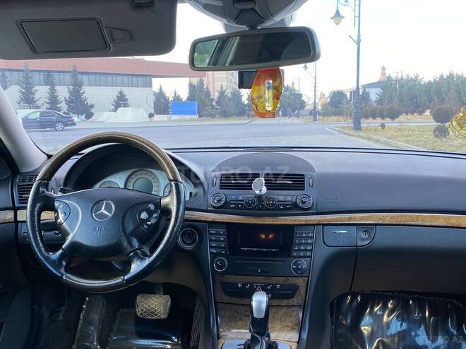 Mercedes E 240 2005, 398,000 km - 2.6 l - Xaçmaz