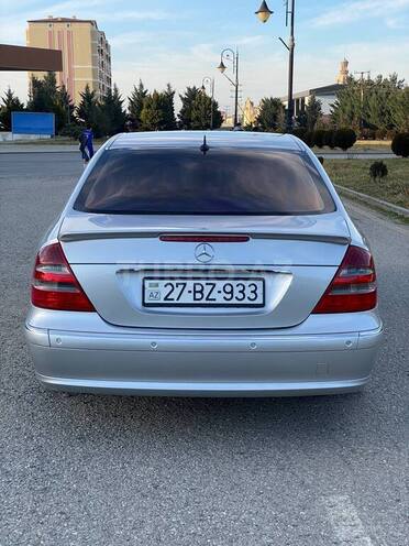 Mercedes E 240 2005, 398,000 km - 2.6 l - Xaçmaz