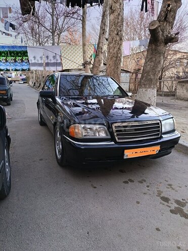 Mercedes C 240 1999, 307,000 km - 2.4 л - Mingəçevir