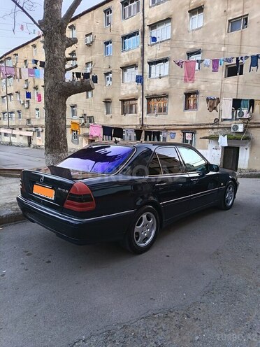 Mercedes C 240 1999, 307,000 km - 2.4 л - Mingəçevir