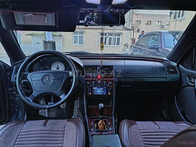 Mercedes C 240 1999, 307,000 km - 2.4 л - Mingəçevir