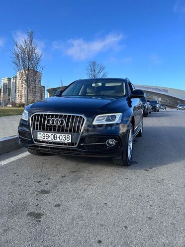 Audi Q5-1