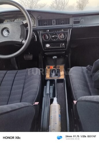 Mercedes 190 1991, 310,000 km - 2.0 л - Zaqatala