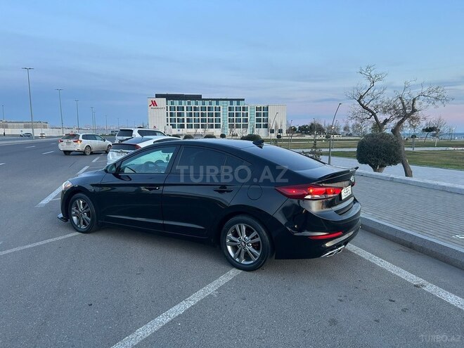 Hyundai Elantra 2017, 168,981 km - 2.0 л - Bakı