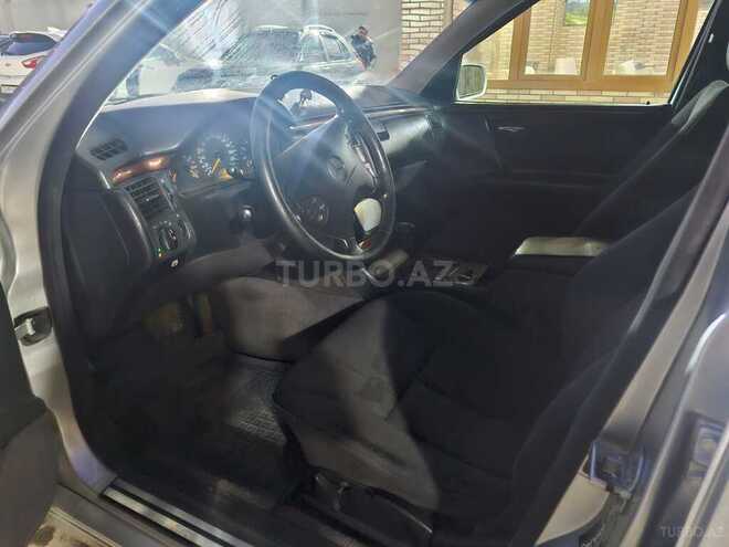 Mercedes E 240 1999, 301,000 km - 2.4 л - Sumqayıt
