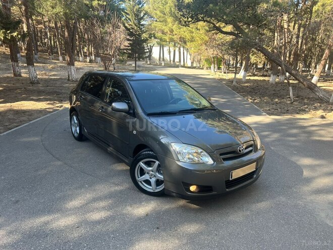 Toyota Corolla 2004, 297,500 km - 1.4 l - Bakı