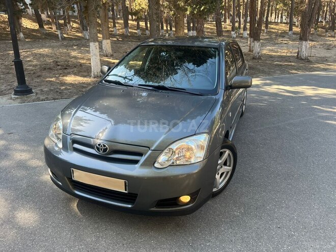 Toyota Corolla 2004, 297,500 km - 1.4 l - Bakı