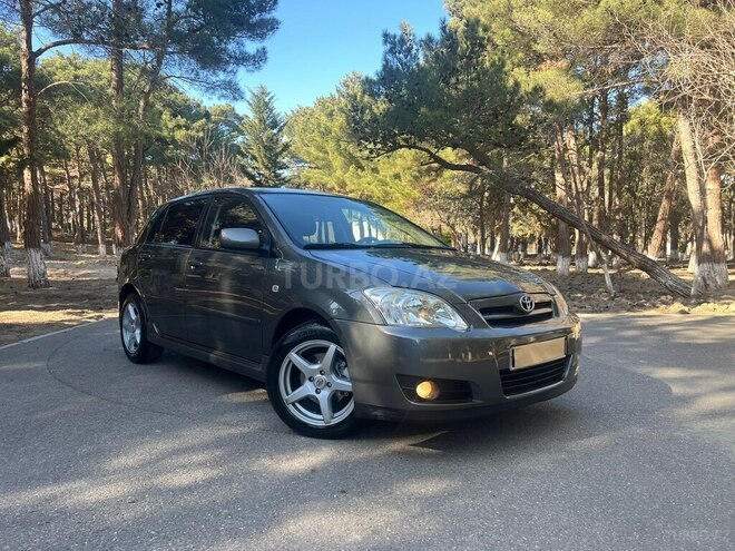 Toyota Corolla 2004, 297,500 km - 1.4 l - Bakı