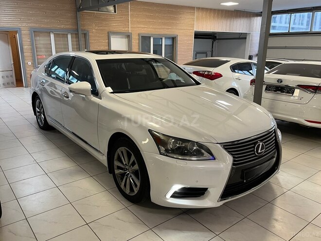 Lexus LS 460-2