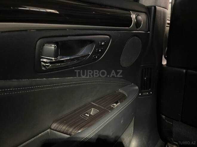 Lexus LS 460-18