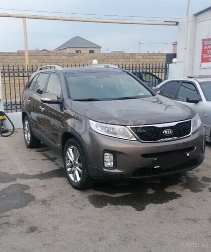 Kia Sorento-1