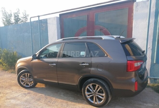 Kia Sorento-4