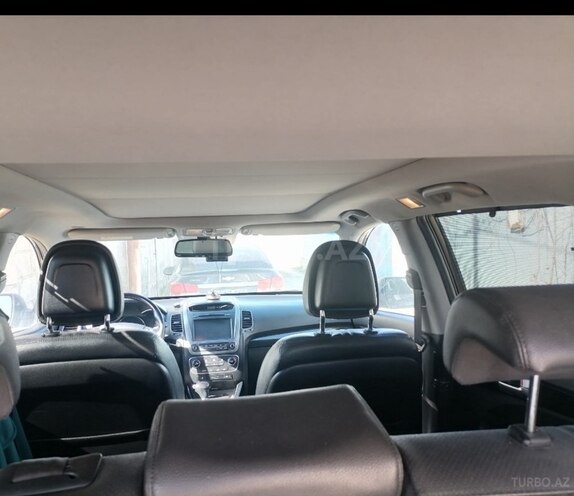 Kia Sorento-18