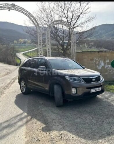 Kia Sorento-14