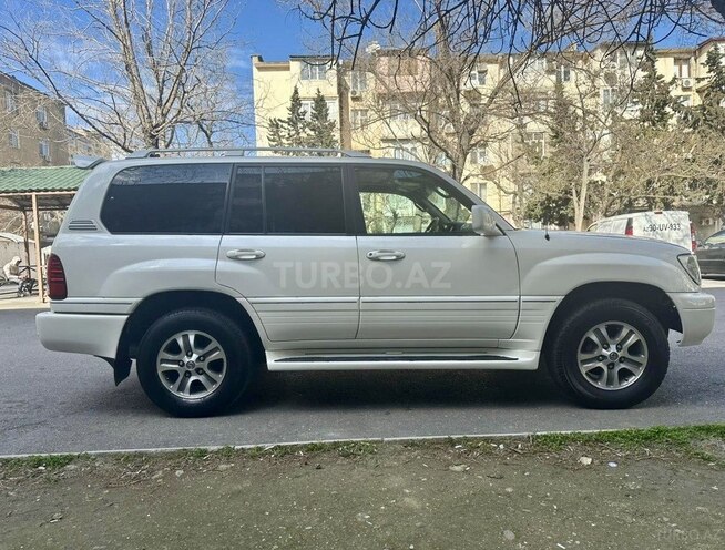 Lexus LX 470-10