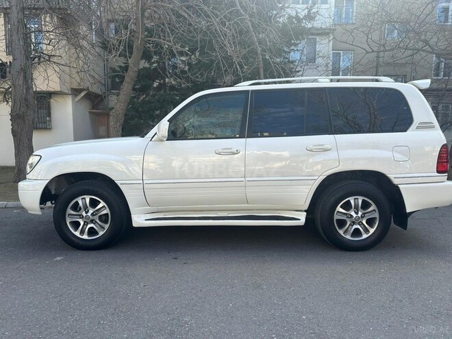 Lexus LX 470-9
