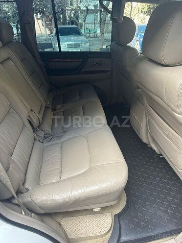 Lexus LX 470-15