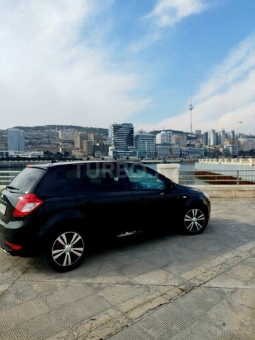 Kia Ceed 2011, 280,000 km - 1.4 l - Bakı