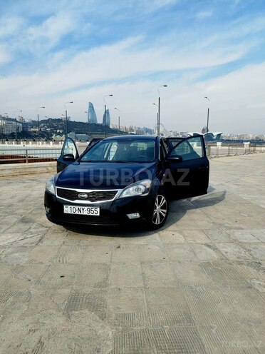 Kia Ceed 2011, 280,000 km - 1.4 l - Bakı