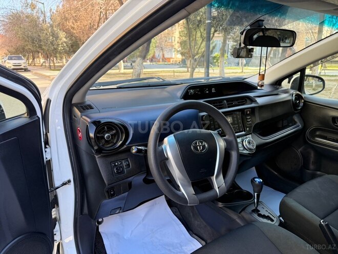 Toyota Aqua 2017, 116,000 km - 1.5 l - Bakı