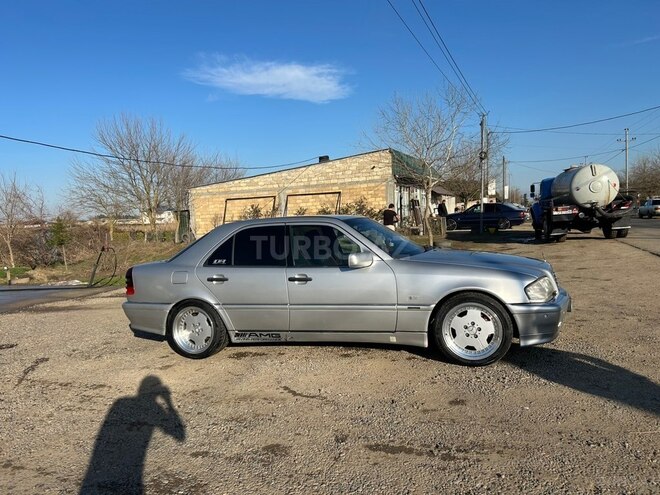 Mercedes C 240 1997, 326,000 km - 2.4 л - Biləsuvar