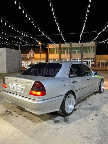 Mercedes C 240 1997, 326,000 km - 2.4 л - Biləsuvar