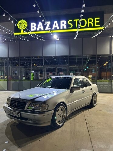 Mercedes C 240 1997, 326,000 km - 2.4 л - Biləsuvar