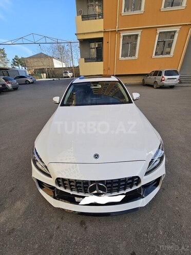 Mercedes C 200 d 2017, 109,000 km - 1.6 l - Bakı
