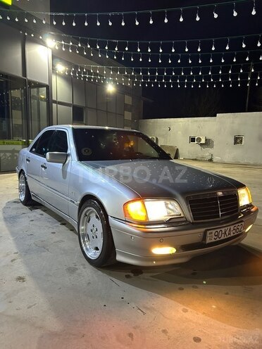 Mercedes C 240 1997, 326,000 km - 2.4 л - Biləsuvar