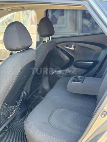 Hyundai ix35 2012, 260,000 km - 2.0 l - Bakı