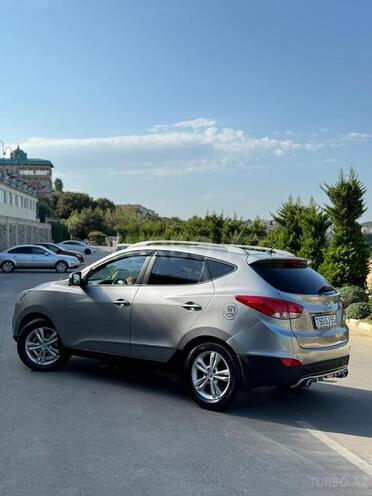 Hyundai ix35 2012, 260,000 km - 2.0 l - Bakı