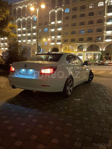 BMW 525 2005, 400,000 km - 2.5 l - Bakı