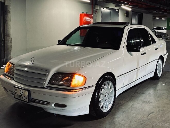 Mercedes C 230 1997, 278,000 km - 2.3 l - Bakı