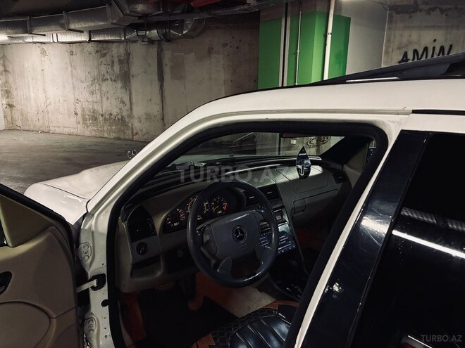 Mercedes C 230 1997, 278,000 km - 2.3 l - Bakı