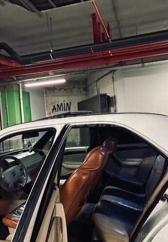Mercedes C 230 1997, 278,000 km - 2.3 l - Bakı