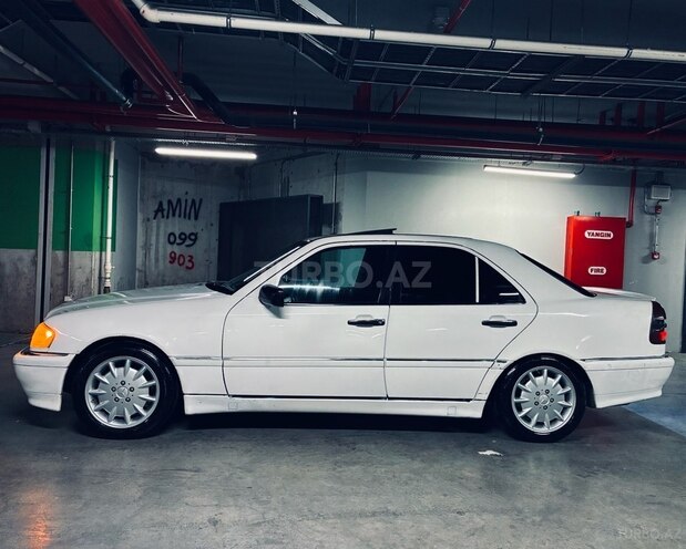 Mercedes C 230 1997, 278,000 km - 2.3 l - Bakı