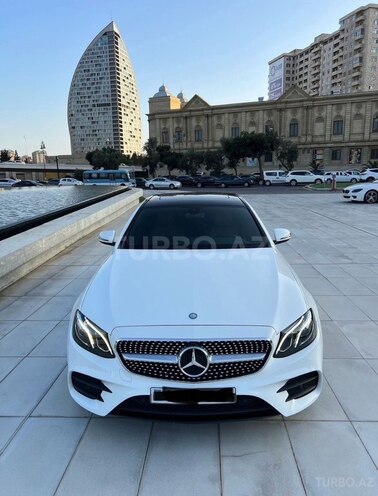 Mercedes E 300-5