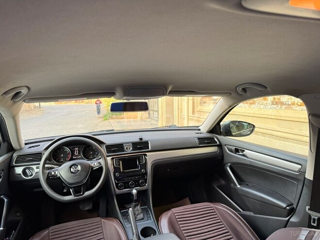 Volkswagen Passat 2017, 174,000 km - 1.8 л - Bakı