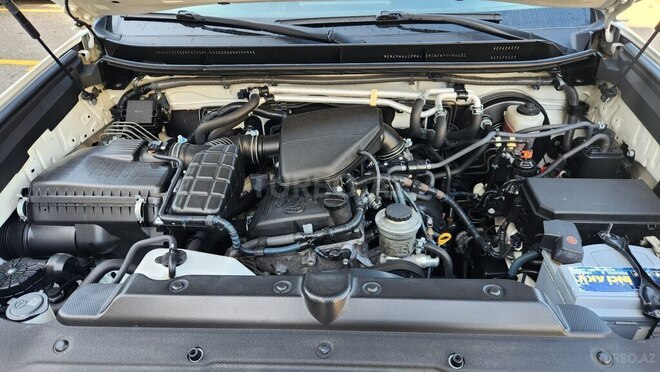 Toyota Land Cruiser Prado-11