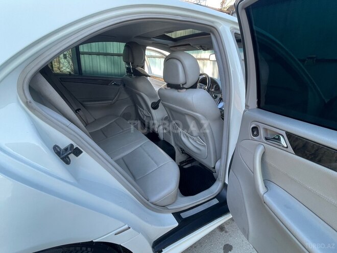 Mercedes C 230 2006, 276,000 km - 2.5 л - Bakı
