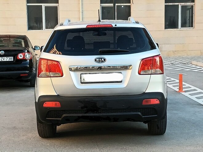 Kia Sorento 2011, 178,000 km - 2.2 л - Bakı