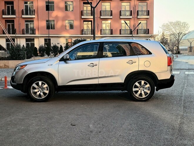 Kia Sorento 2011, 178,000 km - 2.2 л - Bakı