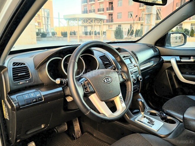 Kia Sorento 2011, 178,000 km - 2.2 л - Bakı