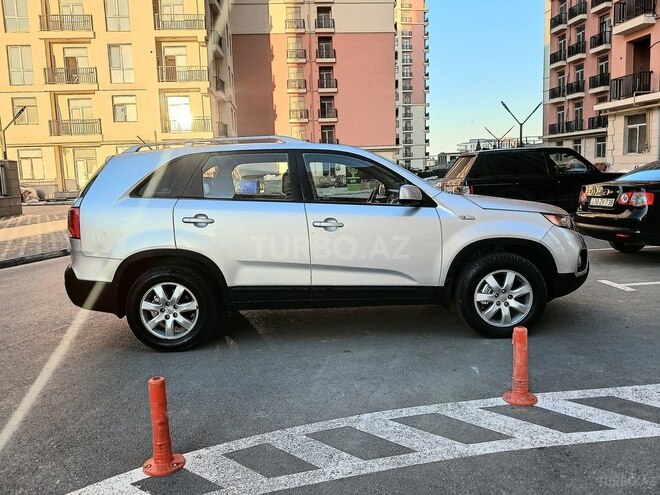 Kia Sorento 2011, 178,000 km - 2.2 л - Bakı