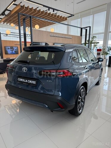 Toyota Corolla Cross-4